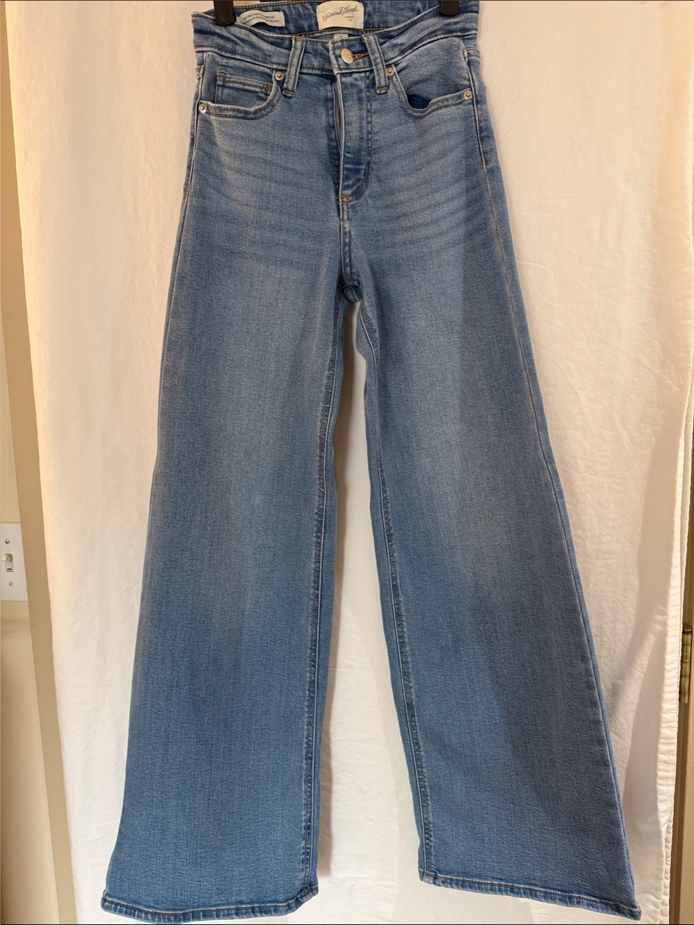 Universal Thread Light Blue High-Rise Wide-Leg Jeans Sz 4R